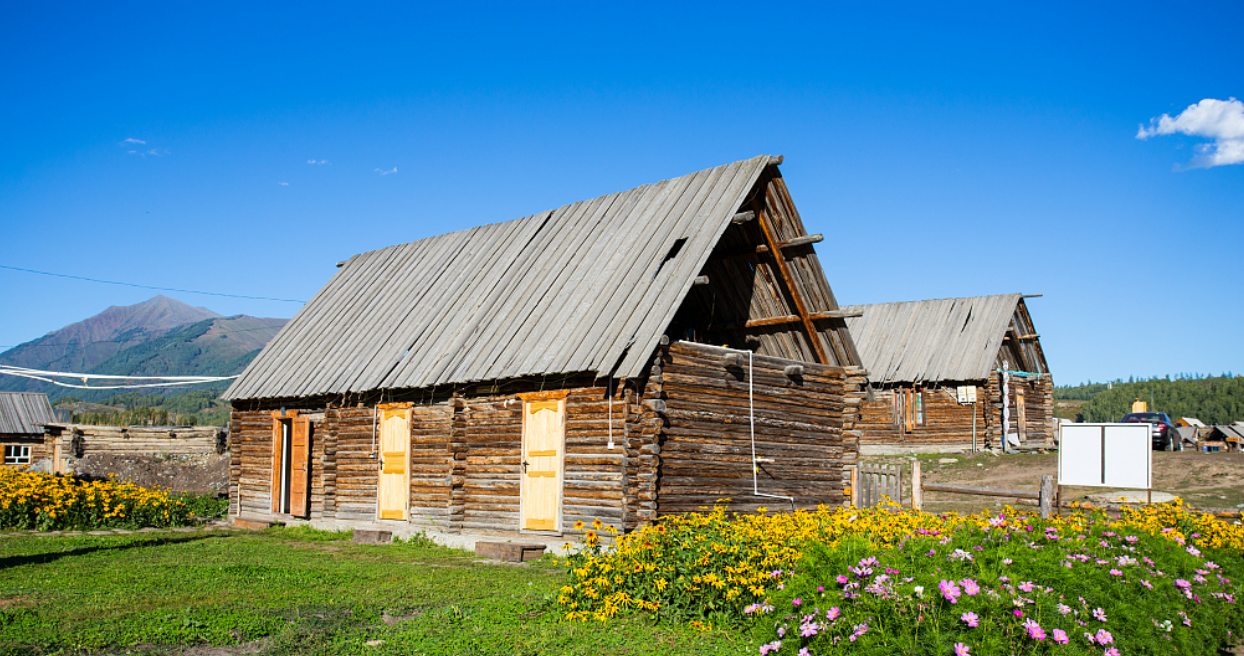 wooden houses of Hemu in Xinjiang